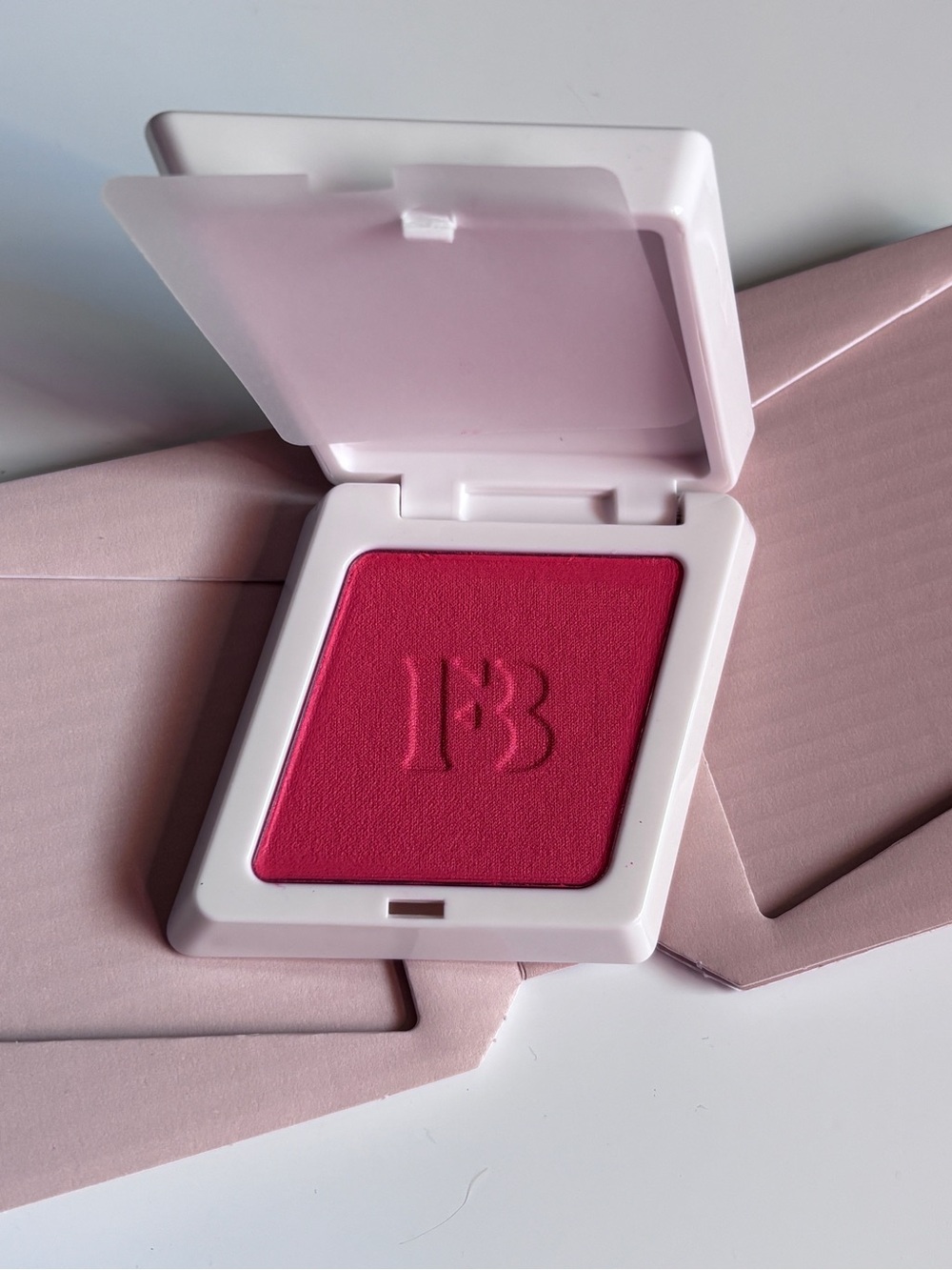 FENTY Beauty Fenty Cheeks Suede Powder Blush in Lolly Poppy 03 - 0.14fl oz